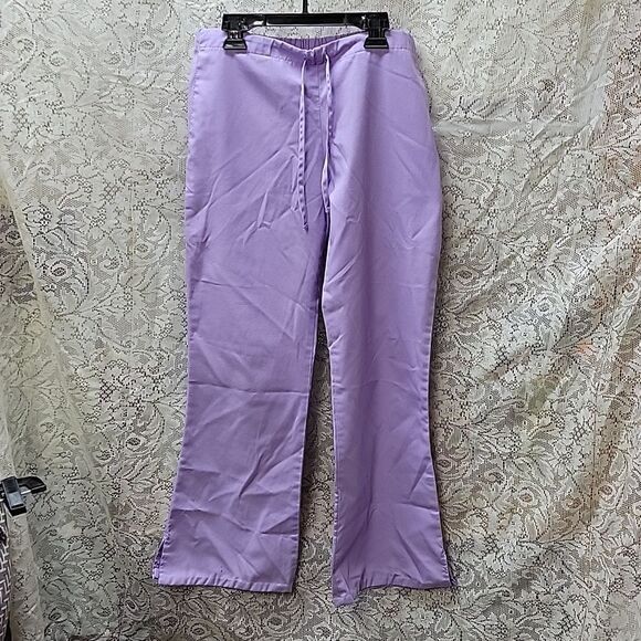 Bundle of 4 pc. scrubs: SB, & UA, & Cherokee bottoms, size XS. - Picture 12 of 15